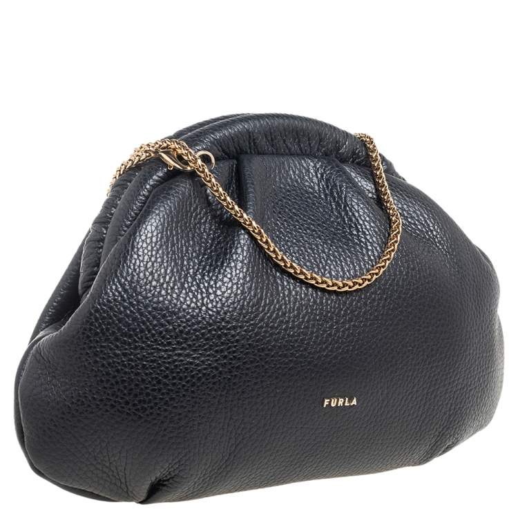 مملوكة مسبقًا Furla Black Leather Chain Clutch