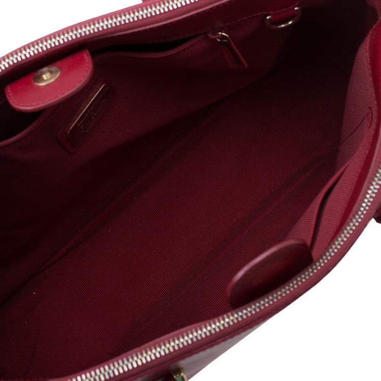 Pre Owned Furla Red Textured Leather Large Lotus Tote