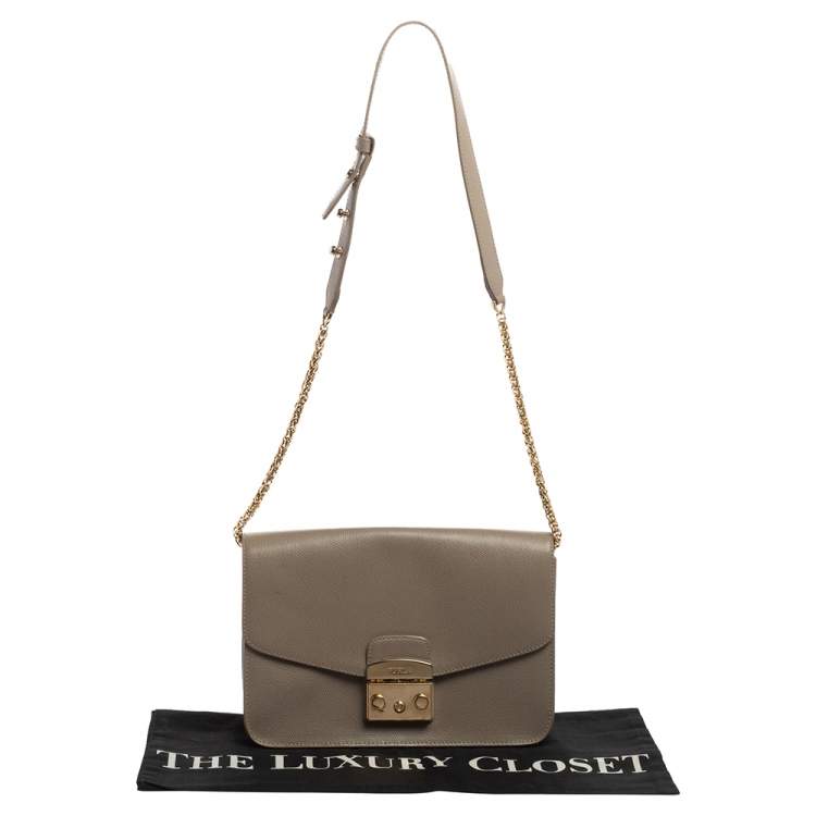 Pre Owned Furla Khaki Green Leather Metropolis Shoulder Bag
