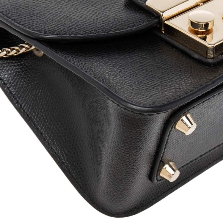 Pre Owned Furla Black Leather Mini Metropolis Chain Shoulder Bag