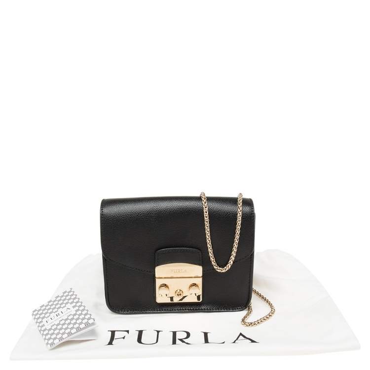 Pre Owned Furla Black Leather Mini Metropolis Chain Shoulder Bag