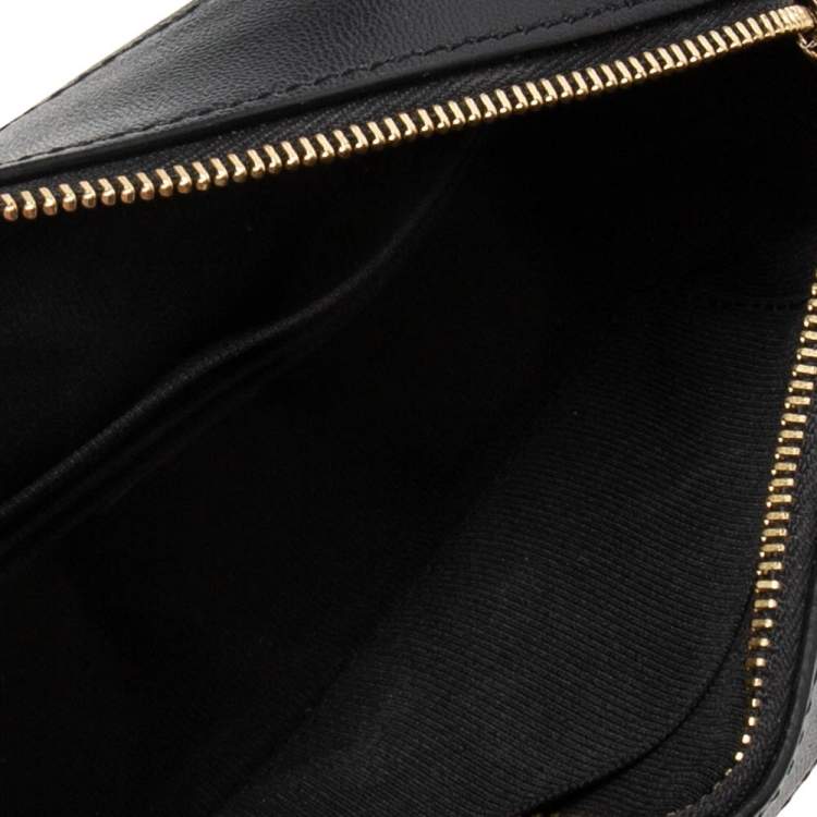 Pre Owned Furla Black Leather Zipped Crossbody Bag 