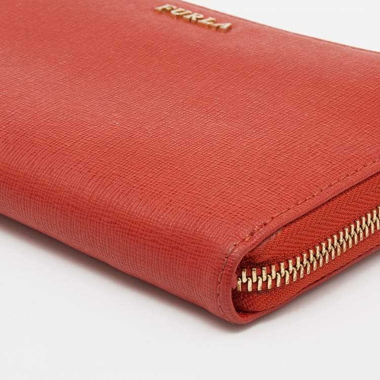 Pre Owned Furla Orange Leather Zip Around Wallet