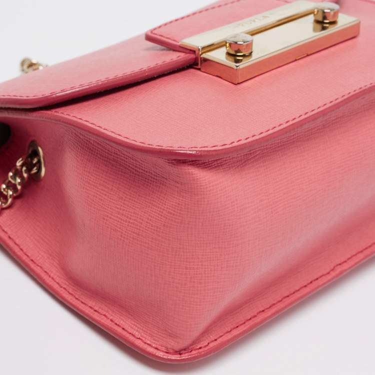 Pre Owned Furla Coral Pink Saffiano Leather Mini Metropolis Chain Shoulder Bag
