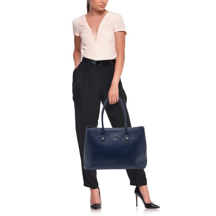 Pre Owned Furla Blue Leather Linda Tote