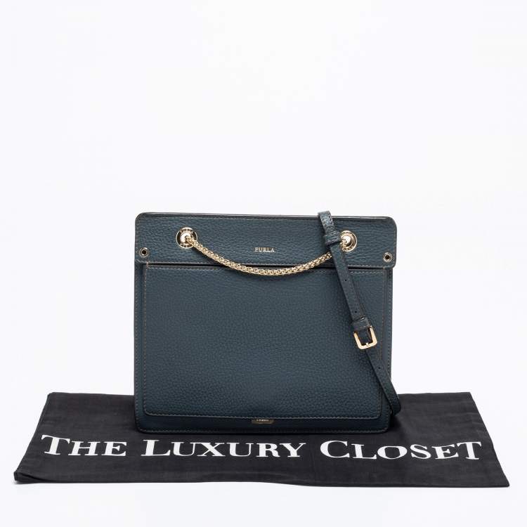 Pre Owned Furla Black Leather Small Crossbody Bag