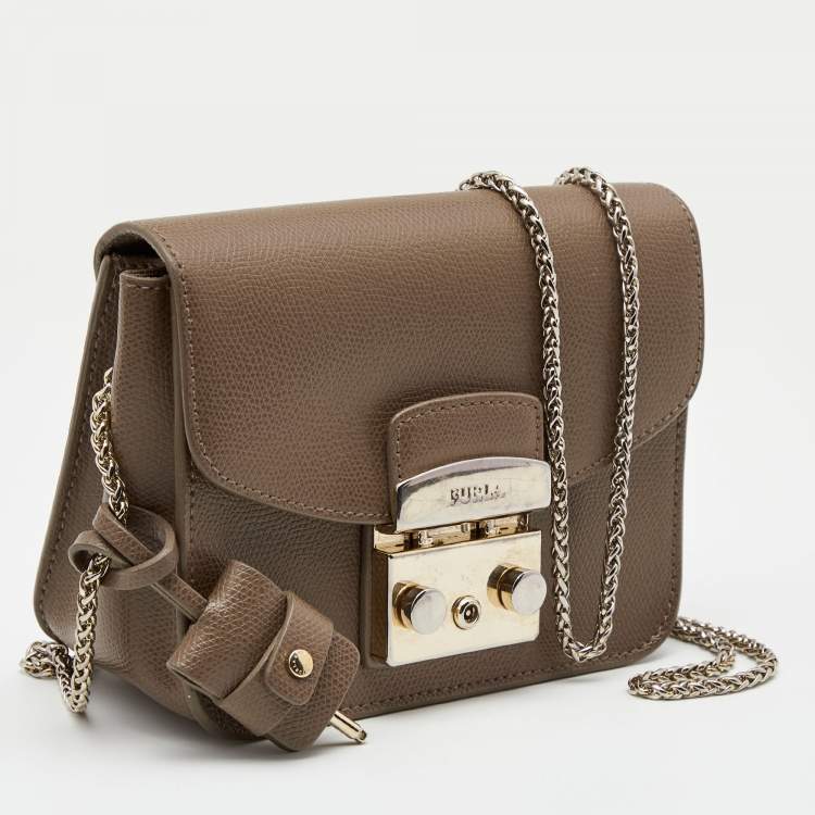 Pre Owned Furla Brown Leather Mini Metropolis Chain Crossbody Bag