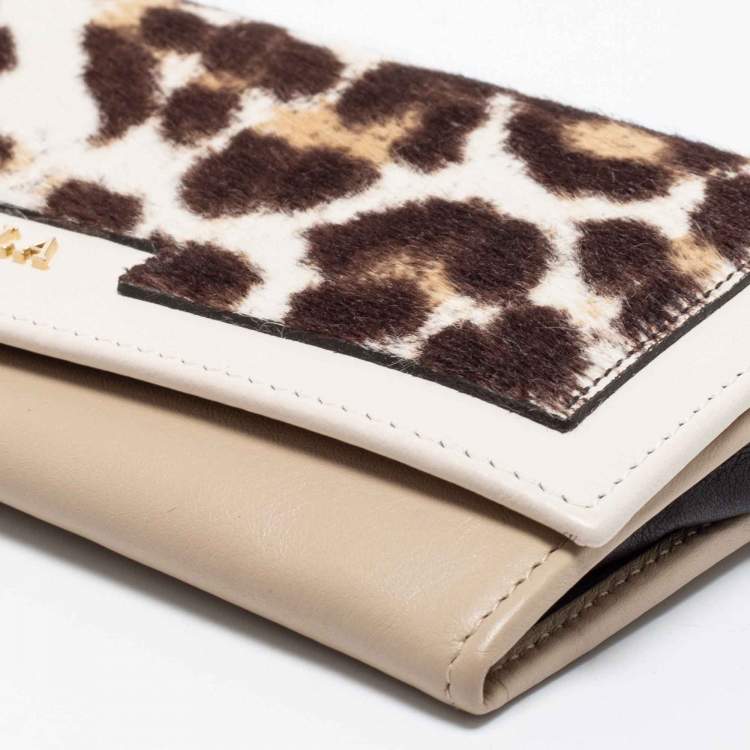 Pre Owned Furla  White Leopard Print Calf Hair and Leather Continental Wallet