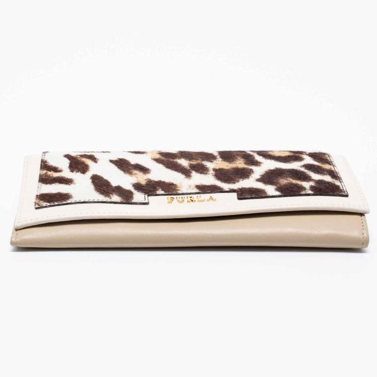 Pre Owned Furla  White Leopard Print Calf Hair and Leather Continental Wallet