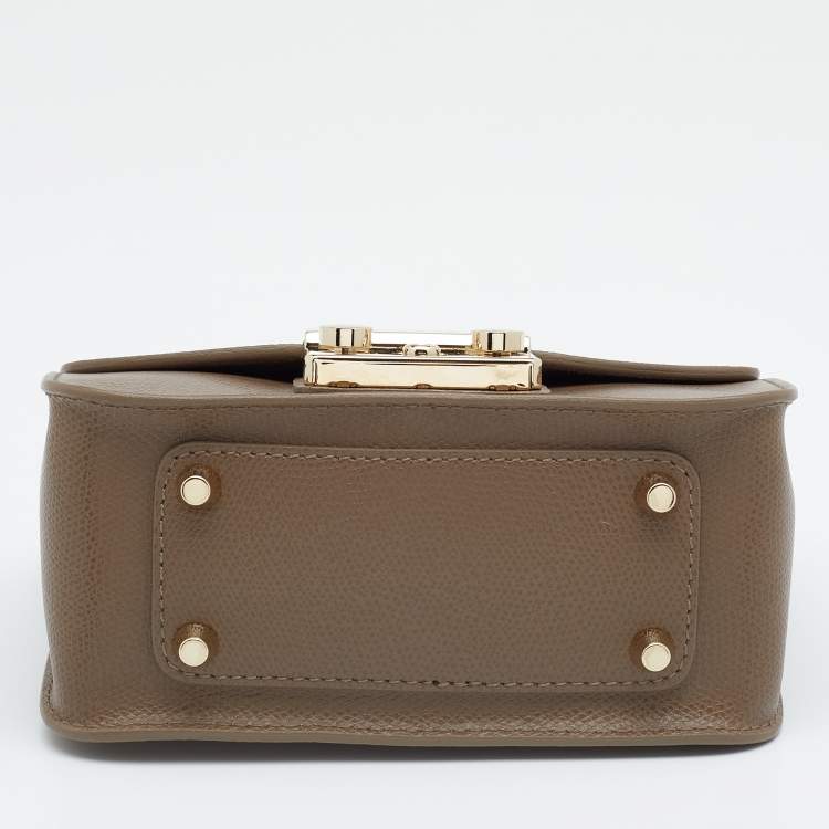 Pre Owned Furla Taupe Leather Mini Metropolis Chain Crossbody Bag