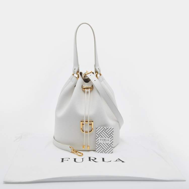 Pre Owned Furla White Leather Corona Drawstring Bucket Bag