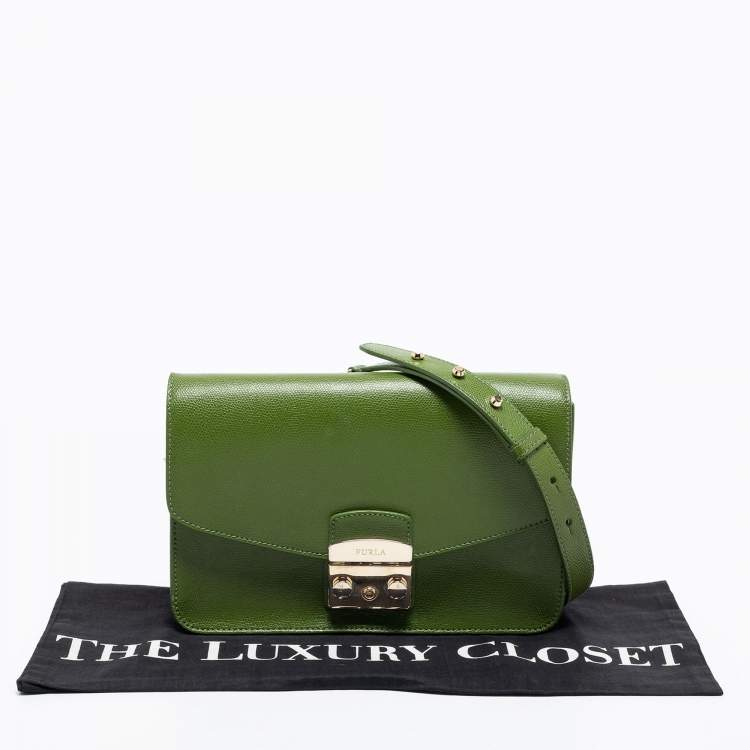 Pre Owned Furla Olive Green Leather Small Metropolis Crossbody Bag