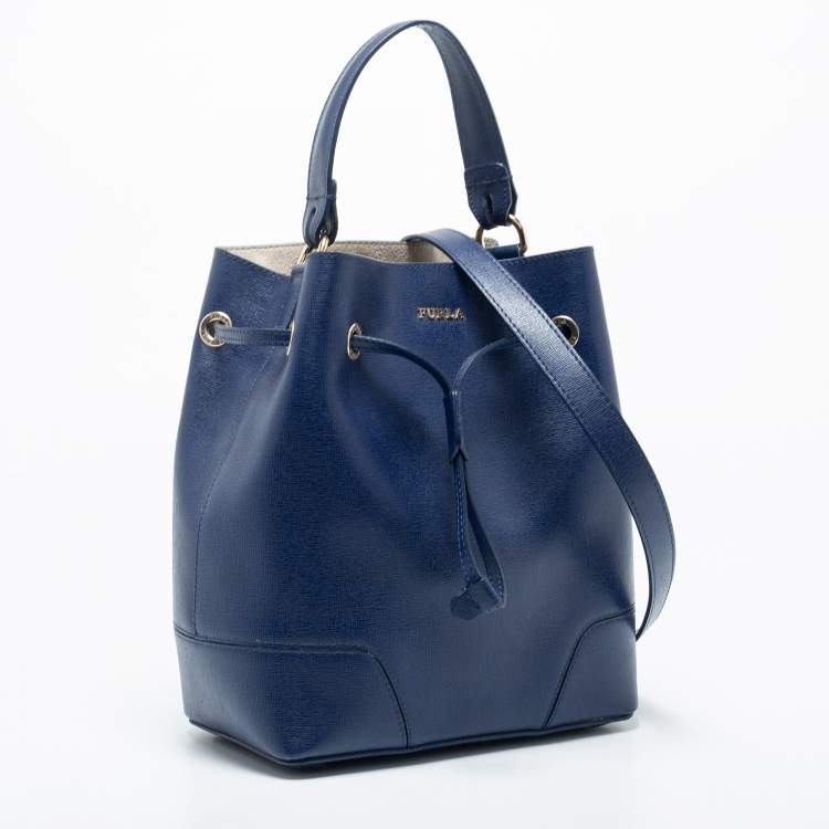 Pre Owned Furla Blue Leather Stacy Drawstring Bucket Bag
