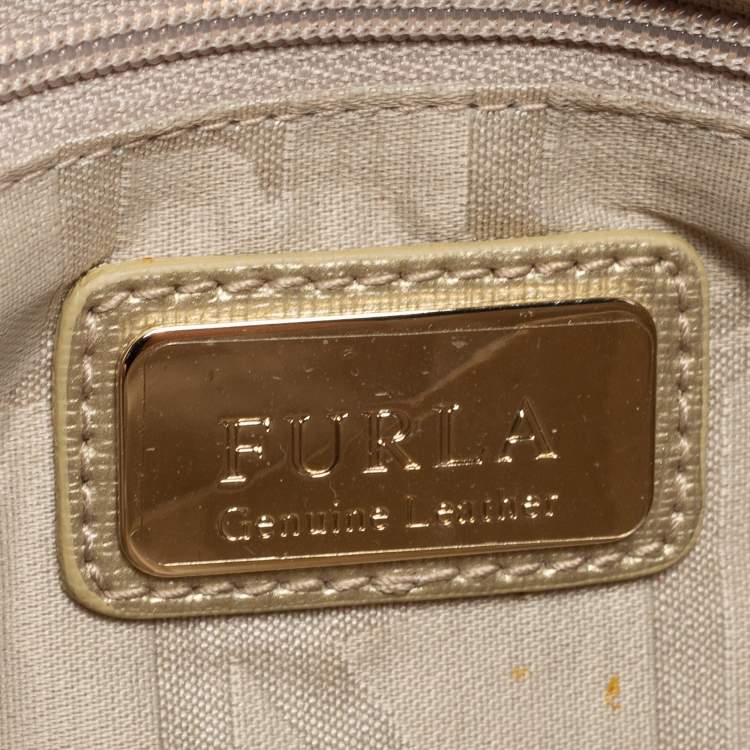 Pre Owned Furla Gold Leather Metal Flap Chain Clutch