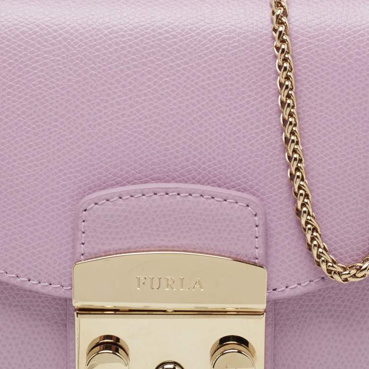 Pre Owned Furla Purple Leather Mini Metropolis Chain Crossbody Bag
