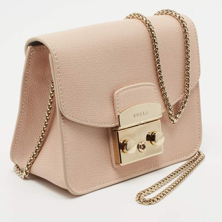مملوكة مسبقًا Furla Blush Pink Leather Mini Metropolis Crossbody Bag