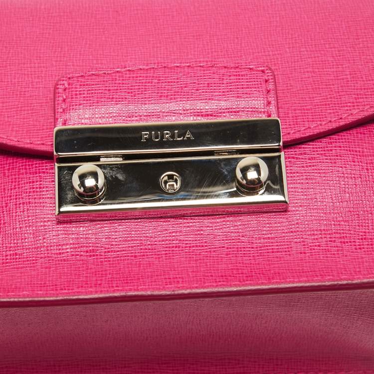Pre Owned Furla Pink Leather Mini Metropolis Chain Crossbody Bag