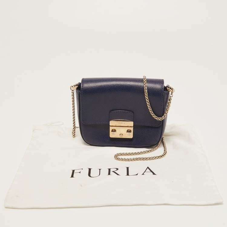 Pre Owned Furla Indigo Leather Mini Metropolis Crossbody Bag