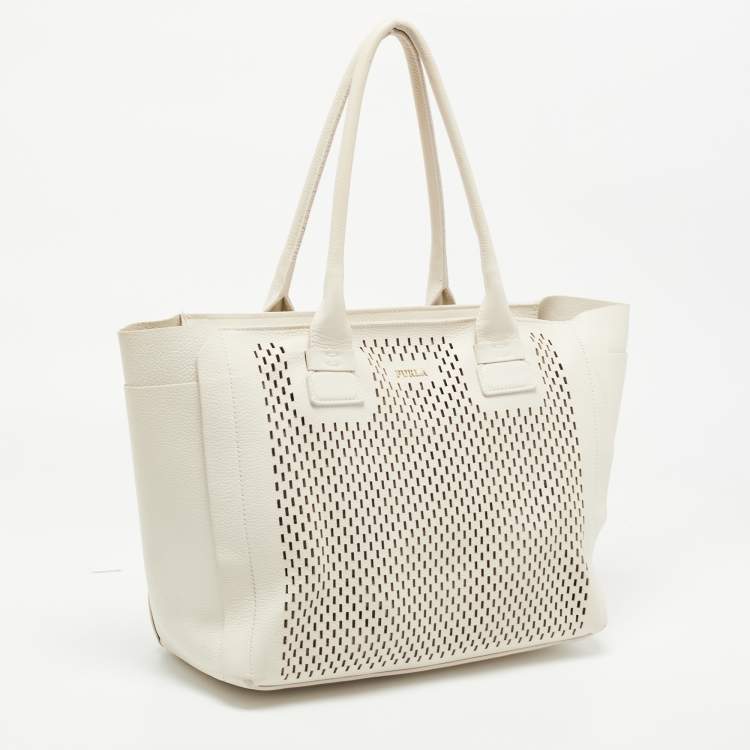 Pre Owned Furla Off White Leather Cut Out Capriccio Tote