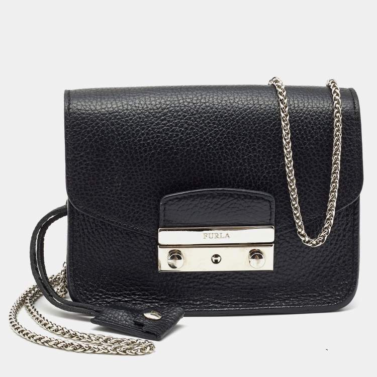 Pre Owned Furla Black Leather Mini Metropolis Chain Crossbody Bag