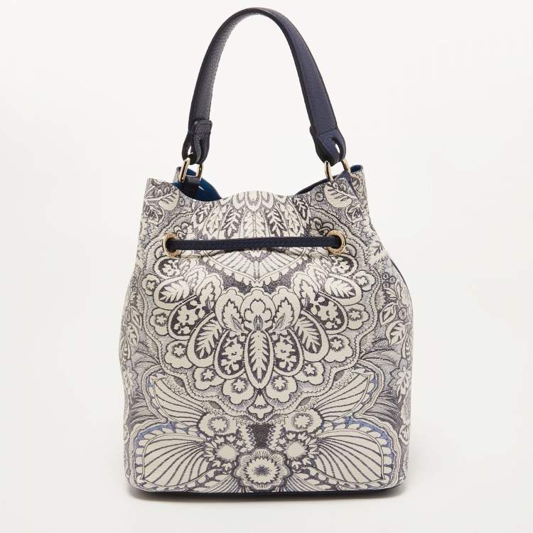 Pre Owned Furla Blue/White Floral Printed Leather Stacy Drawstring Bucket Bag