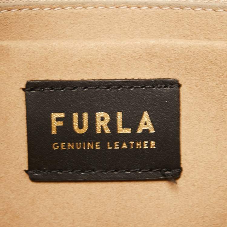 Pre Owned Furla Grey Leather Net M Tote
