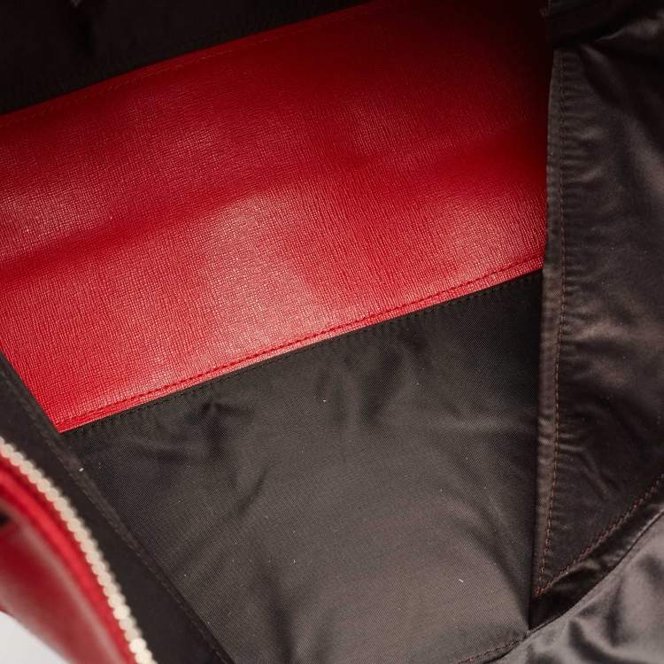 مملوكة مسبقًا Furla Red/Black Leather and Nylon Geometric Zip Tote
