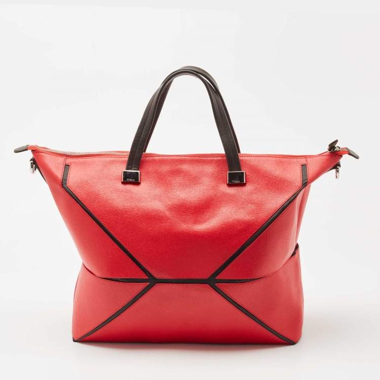 مملوكة مسبقًا Furla Red/Black Leather and Nylon Geometric Zip Tote