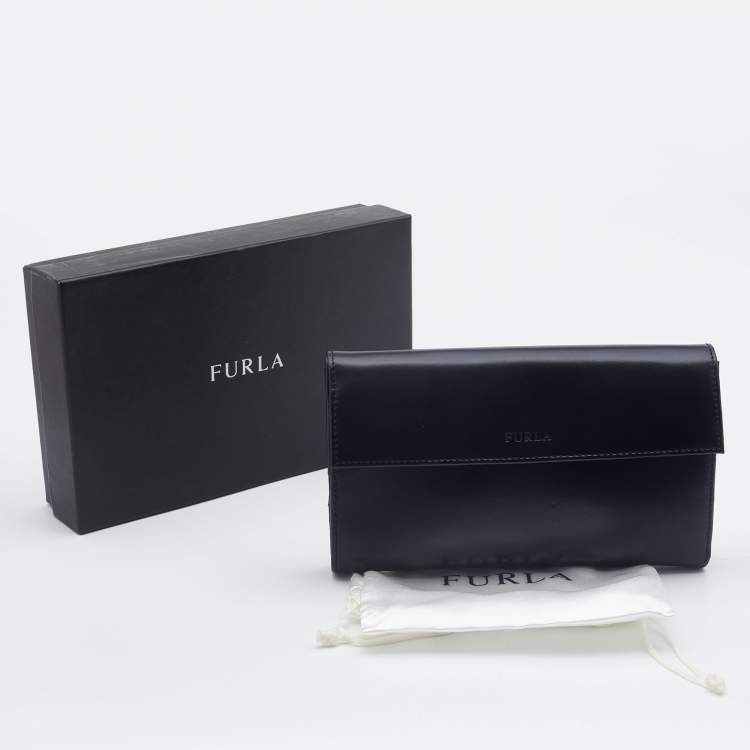 Pre Owned Furla Black Glossy Leather Logo Trifold Compact Wallet 