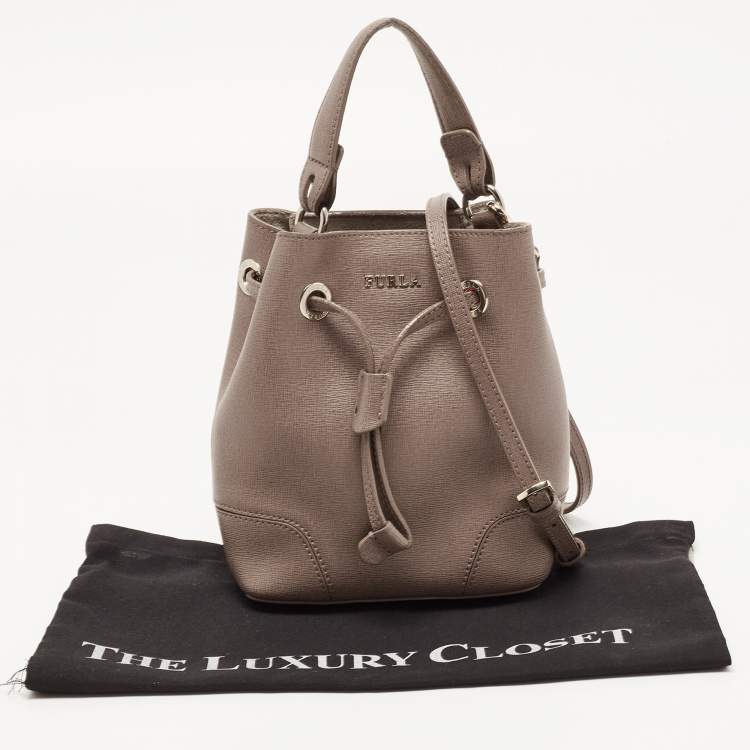 Pre Owned Furla Beige Leather Mini Stacy Drawstring Bucket Bag