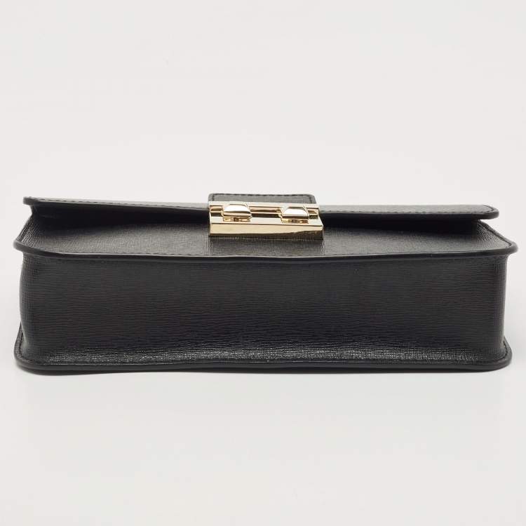 Pre Owned Furla Black Leather Bella Crossbody Bag 