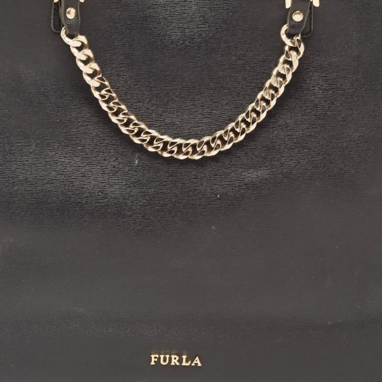 Pre Owned Furls Black Leather Chain Link Shopper Tote 
