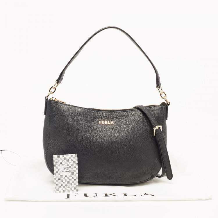 Pre Owned Furla Black Leather Zip Crossbody Bag