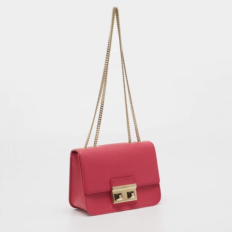 Pre Owned Furla Fuchsia Leather Mini Metropolis Crossbody Bag