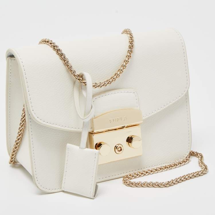 Pre Owned Furla White Leather Mini Metropolis Crossbody Bag