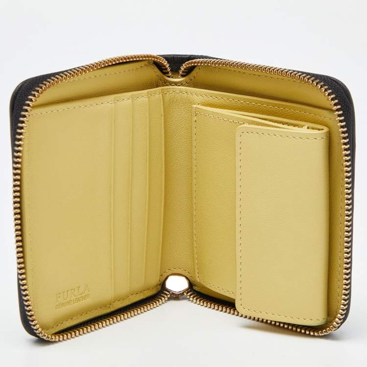 Pre Owned Furla Tri Color Leather Zip Around Wallet