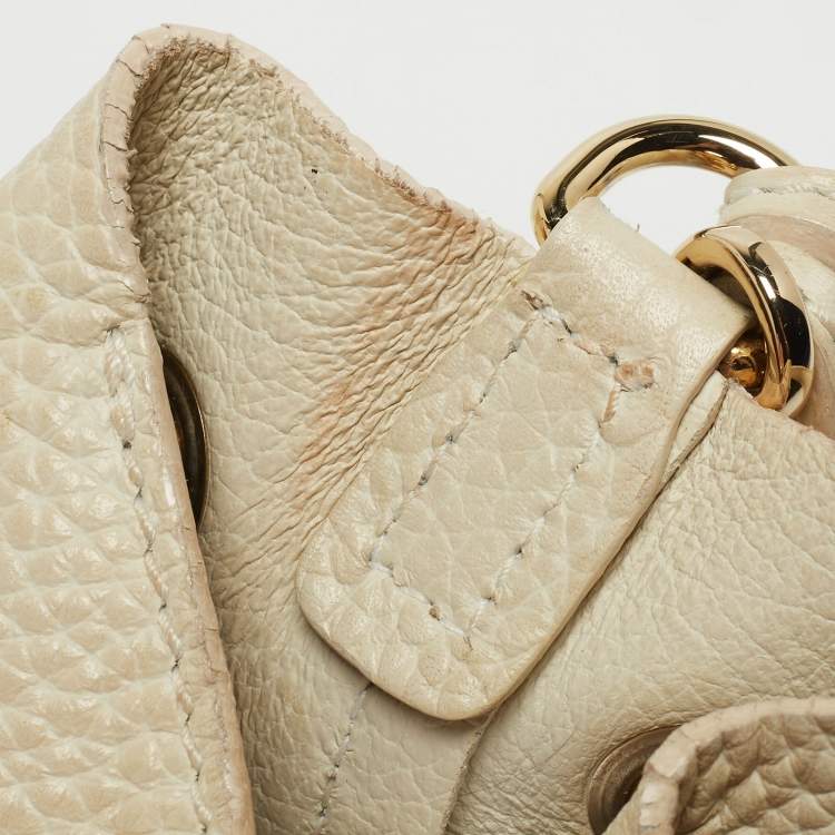 Pre Owned Furla White Pebbled Leather Mini Stacy Bucket Bag