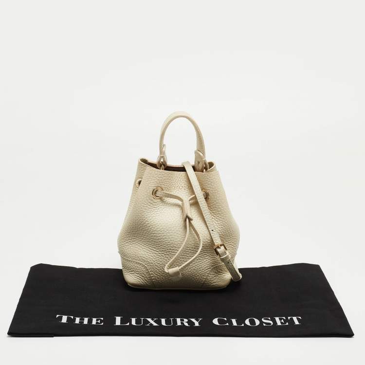 Pre Owned Furla White Pebbled Leather Mini Stacy Bucket Bag