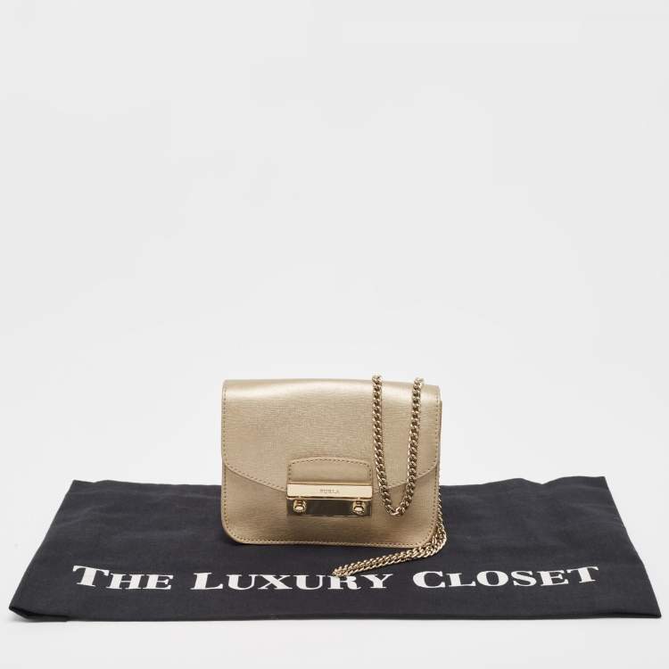 Pre Owned Furla Gold Leather Mini Metropolis Chain Crossbody Bag
