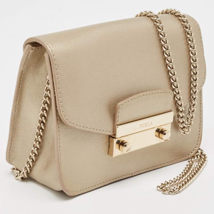 Pre Owned Furla Gold Leather Mini Metropolis Chain Crossbody Bag
