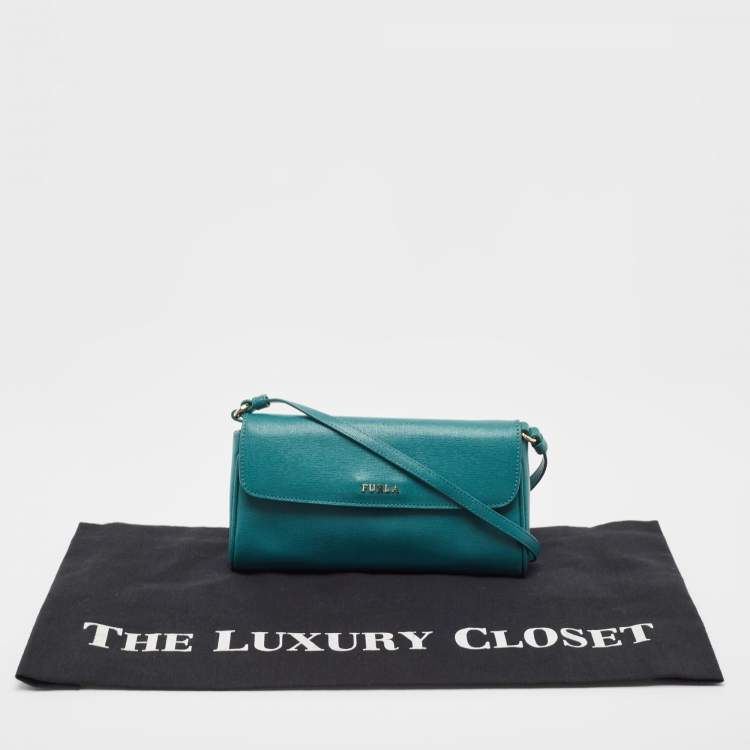 Pre Owned Furla Green Leather Flap Clutch Bag