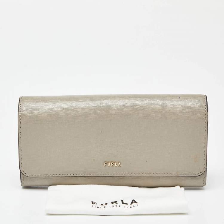Pre Owned Furla Grey Leather Flap Continental Wallet