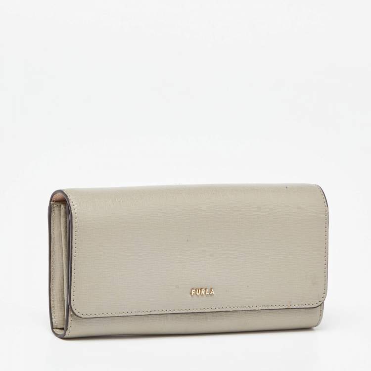 Pre Owned Furla Grey Leather Flap Continental Wallet