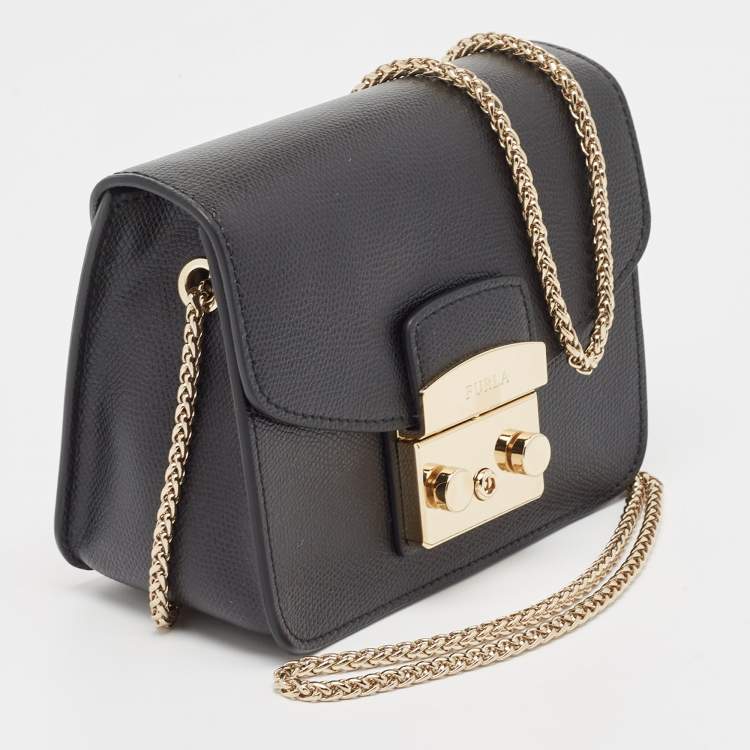 Pre Owned Furla Black Leather Mini Metropolis Chain Crossbody Bag