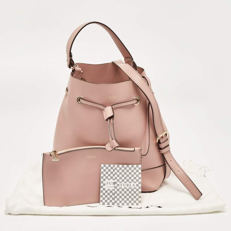 Pre Owned Furla Pink Leather Stacy Drawstring Bucket Bag
