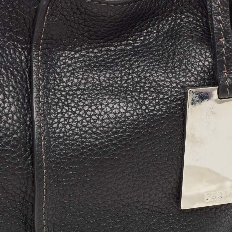 Pre Owned Furla Black Leather Ring Handle Baguette Bag