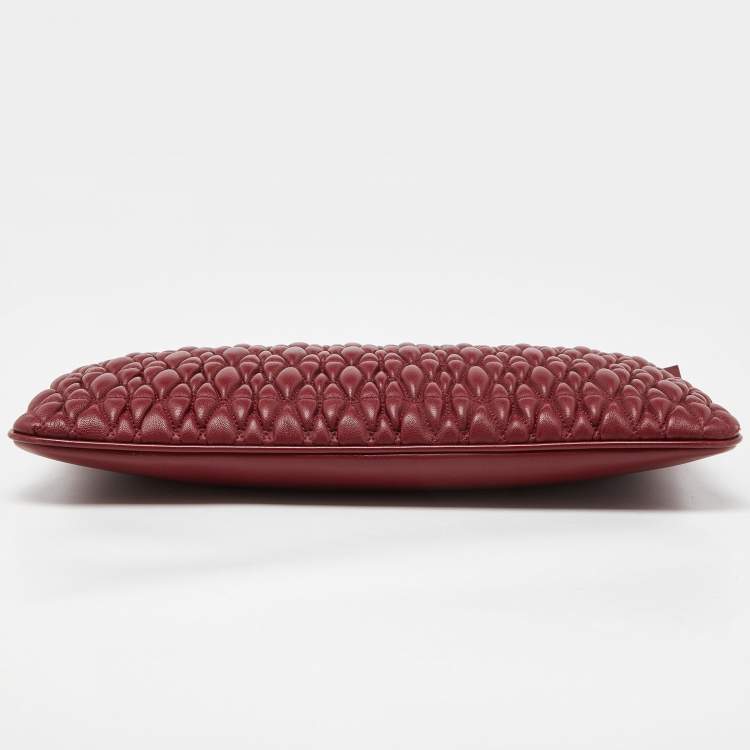 Pre Owned Furla Red Matelassé Leather Zip Clutch