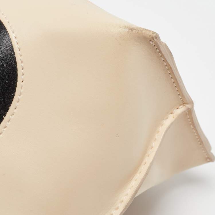 Pre Owned Furla Black/Cream Leather Bag