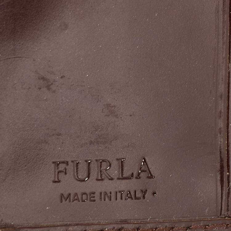 Pre Owned Furla Brown Brushed Leather Bifold Wallet