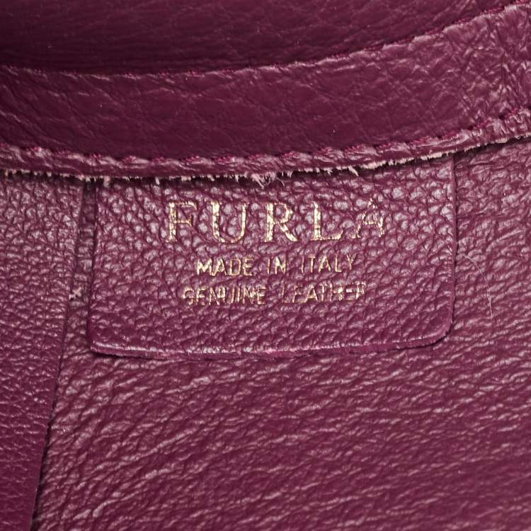 Pre Owned Furla Burgundy Pebbled Leather Medium Capriccio Hobo